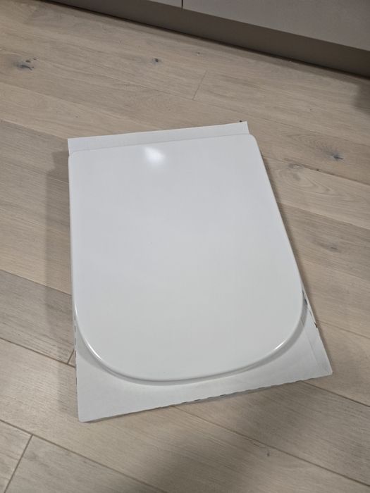 WC Grohe Euro Ceramic - Toaletă suspendată cu capac inclus