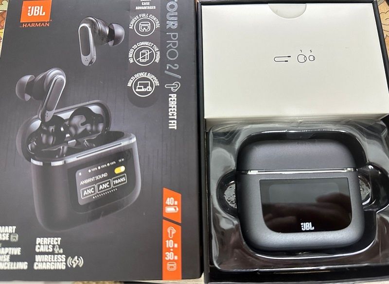 Слушалки JBL Tour Pro 2