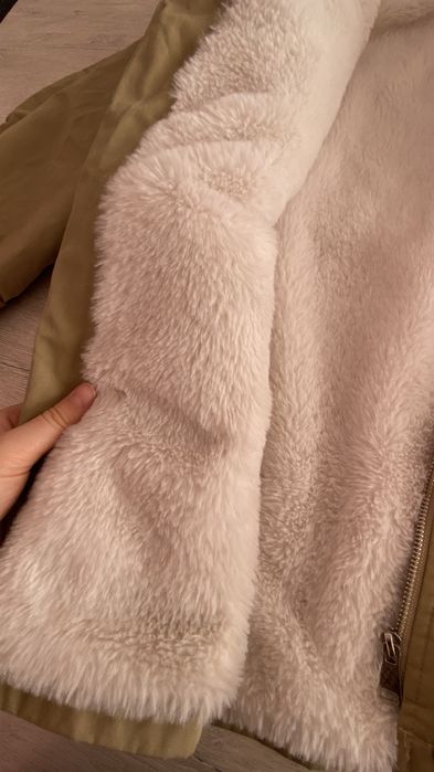 Продам Зимнюю куртку