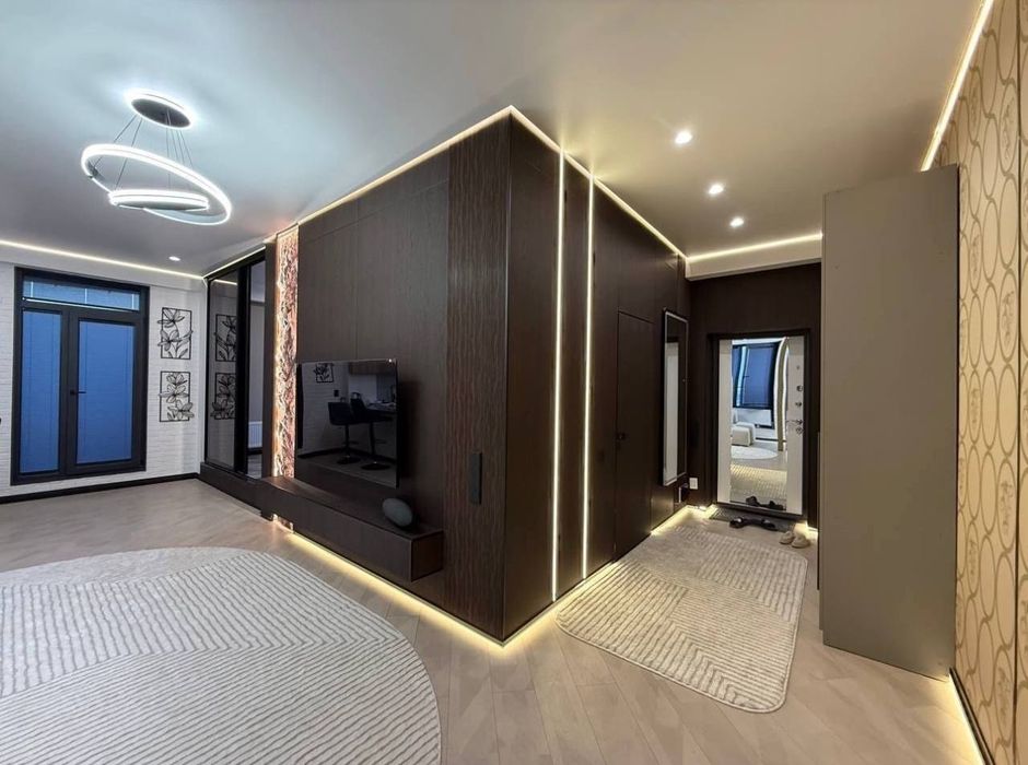 2-комн. квартира 82м² в ЖК IKAT | Мансарда и Беседка | Хайтек ремонт