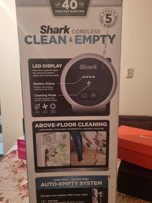 Shark BU3521EU Clean & Empty – чисто нова