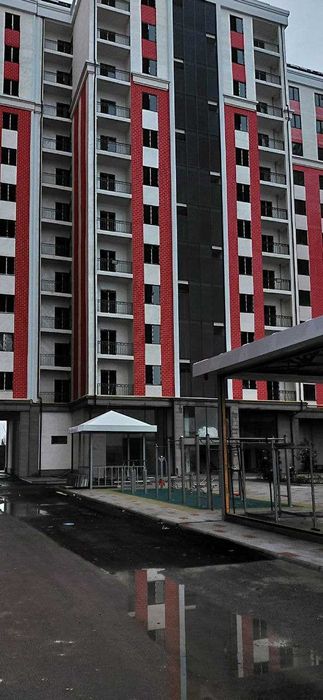 Квартира сотилади