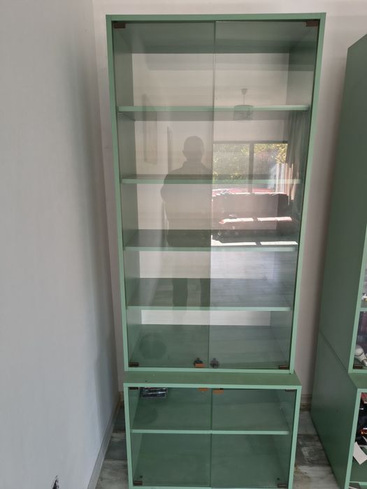Vând patru corpuri de bibliotecă
