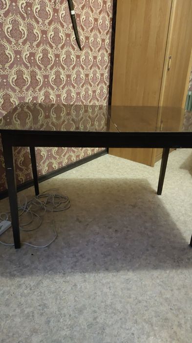 Столы для зала и кухни