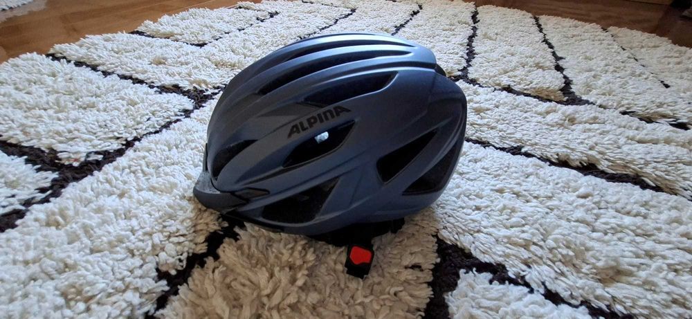 Casca Alpina Parana noua, marime L, 58 - 63 cm