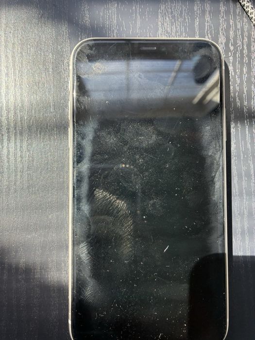 Продам iphone 11 64gb