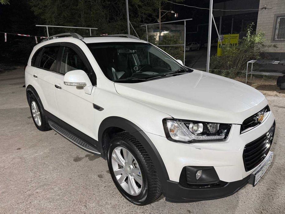 Chevrolet captiva 3 (4 qilinga) ho;ati yahshi bizin va gaz prapan