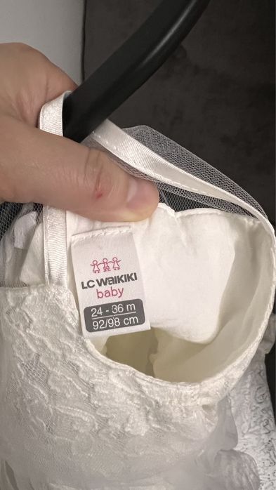 Платье нарядное детское белое