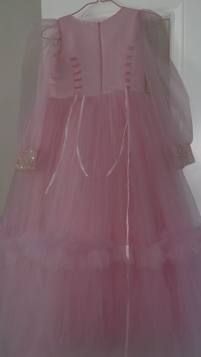 Платья нарядный 8-10