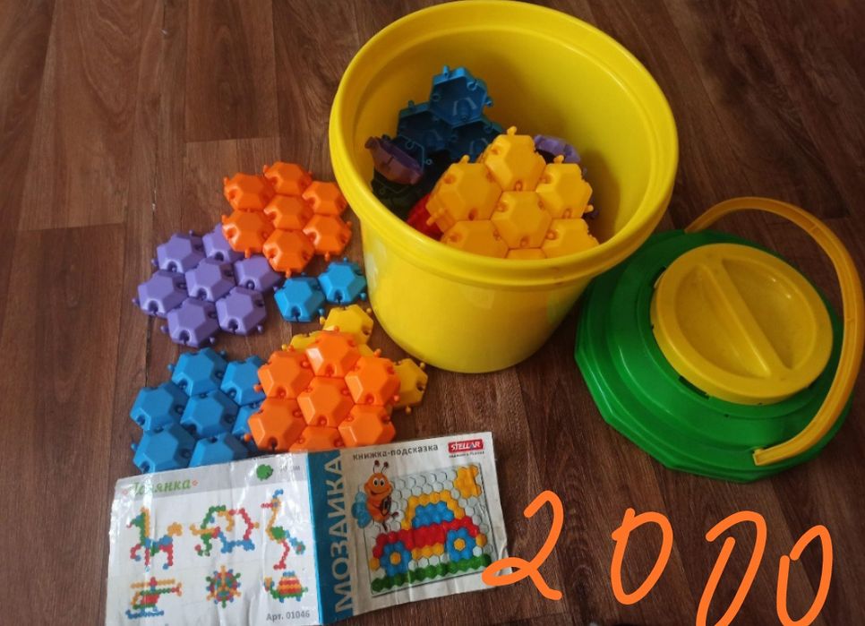 Продам конструкторы.