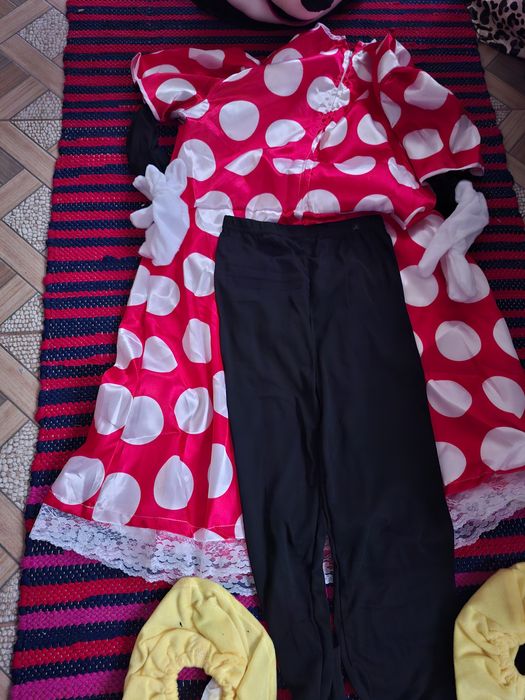 Costum mascota minnie mouse