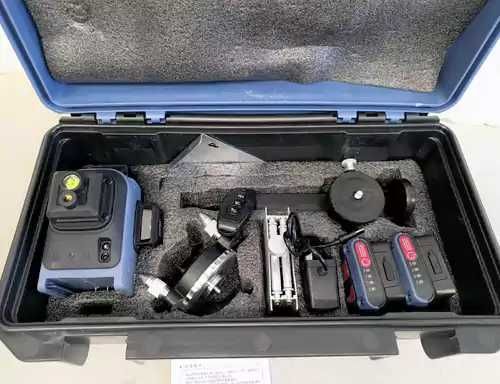 4D ЛАЗЕРЕН НИВЕЛИР с 16 линии и зелен лазер. Лазерен с дисплей - 2бат.