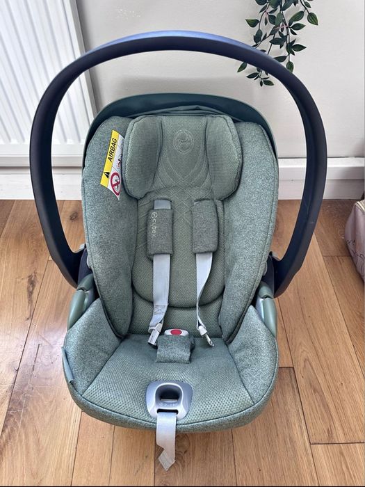 Vând scoică auto Cybex T-Cloud Plus, leaf green