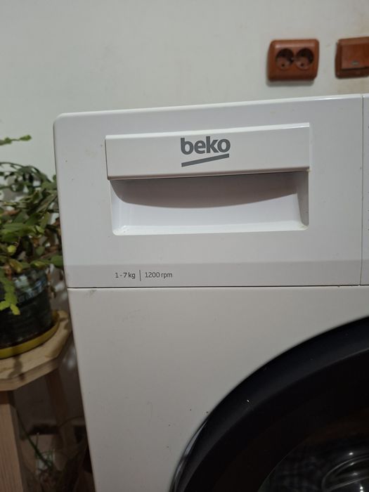 Mașina de spălat beko