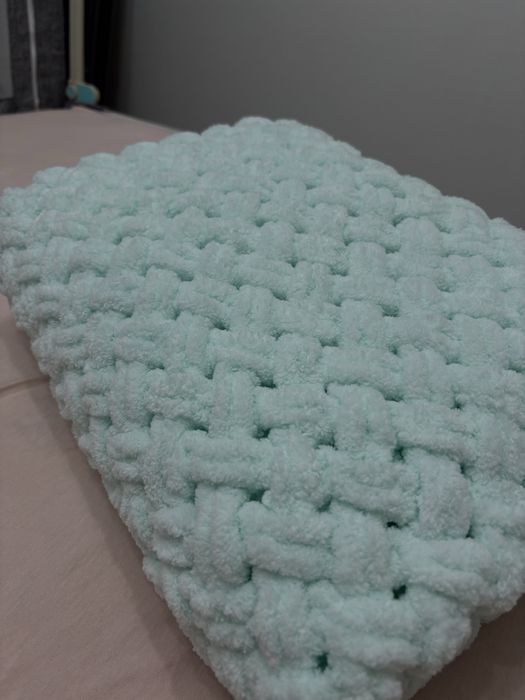 Плед для малышей ручной работы