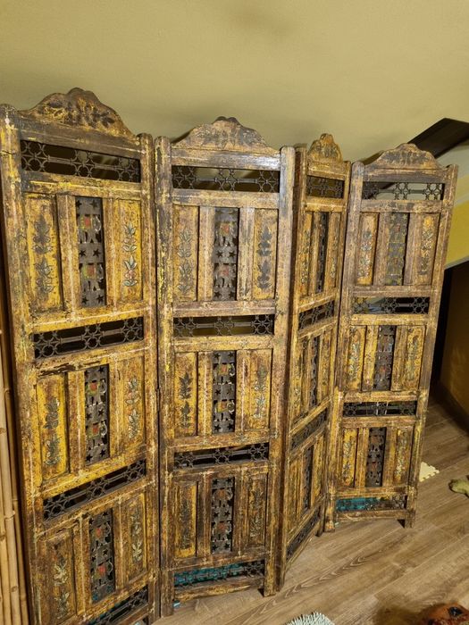 Paravan vintige deosebit