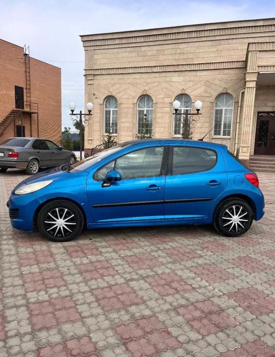 Продам автомобиль