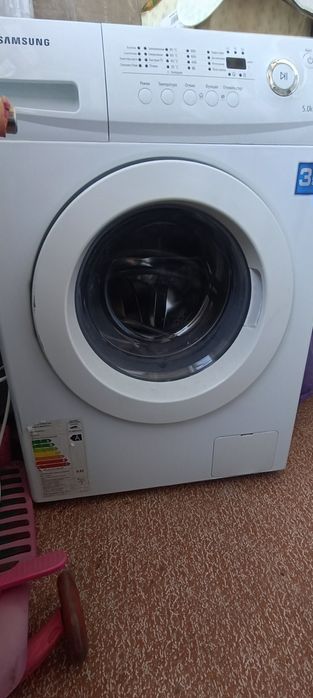 Продам стиральную машину.
