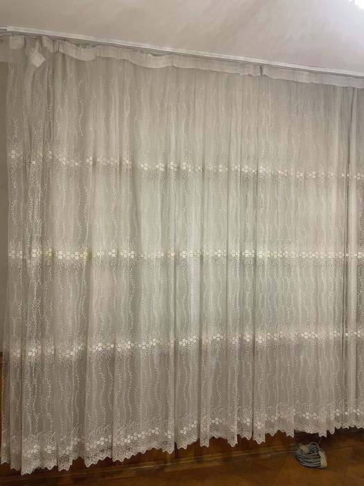 продается ТОЛЬКО ТЮЛЬ в отличном состоянии, сотилади ТЮЛЬ коган факат