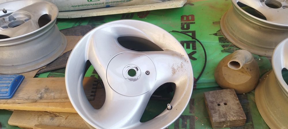 Продается Карметал диск R13 для жигули в идеальном состоянии 4 штук