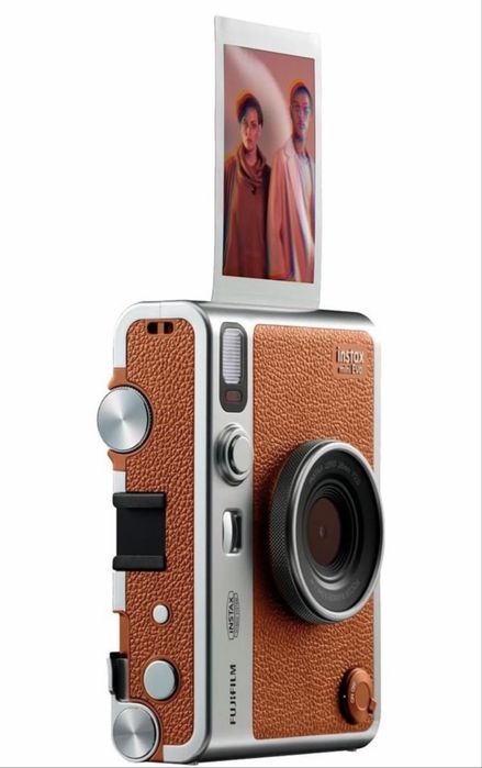 Instax mini evo коричневая