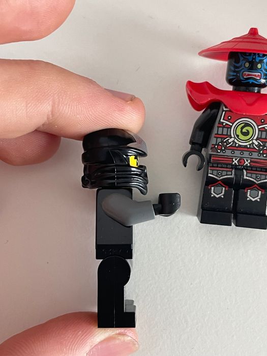 Lego Ninjago 70502 Coles Driller Final Battle 2012