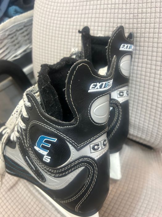 Любителски кънки