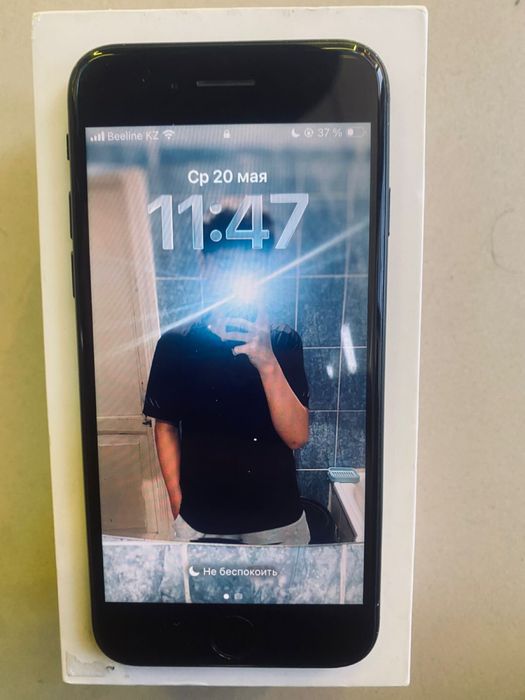 iPhone SE , черный