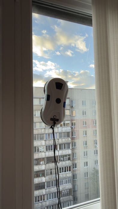 Робот-мойщик окон в аренду