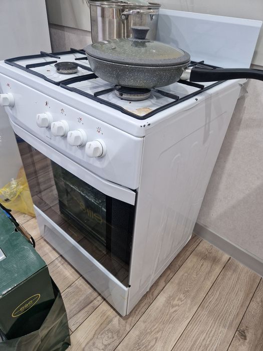 Газовый печ таза жасап тұр