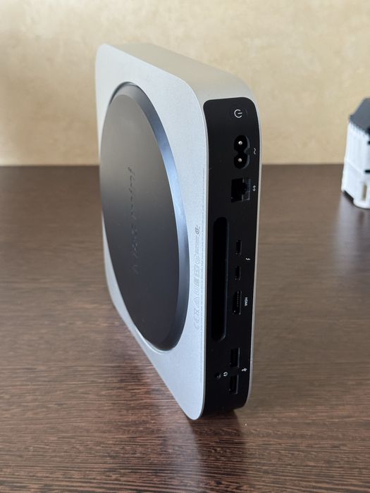 REZERVAT Alex Apple Mac Mini M1 8GB RAM 256GB SSD