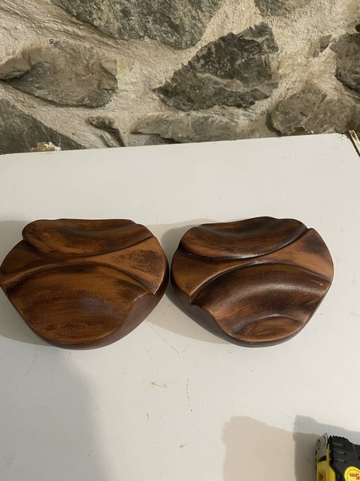 2 бр.стари вази за стена