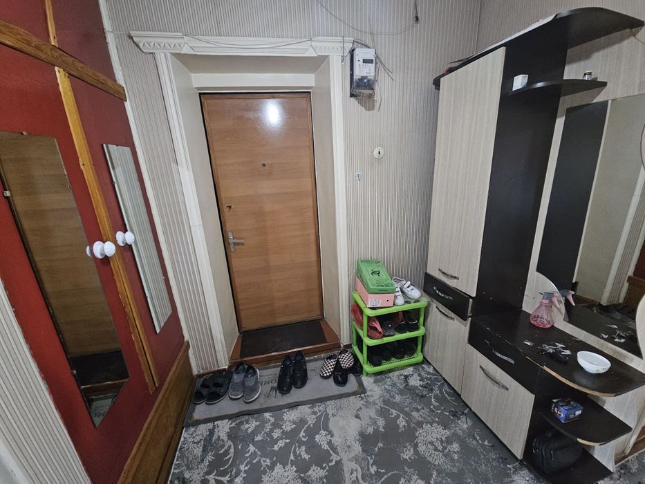 77 seriya 2xona gishtli Metroga 500metr