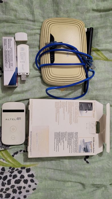 Модемы устаревшие 4 шт.