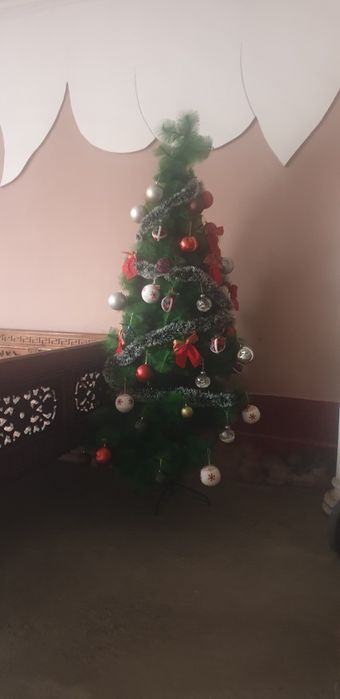 Archa holati yangi boyi 2 metr uyinchoglari narmalnisidan yahshi ochil