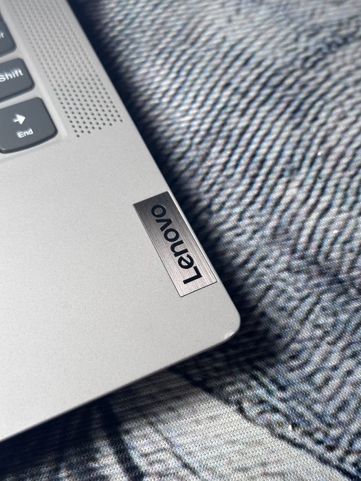 Продам Ноутбук Lenovo Ideapad 5