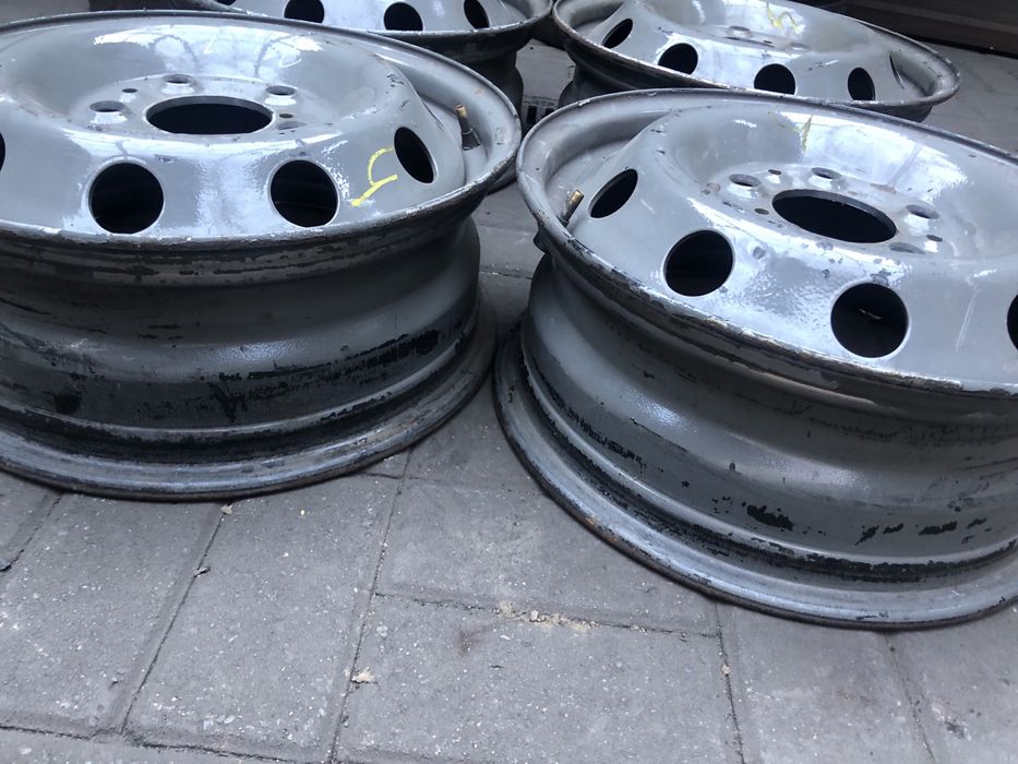 Диски на Мерседес Спринтер r16