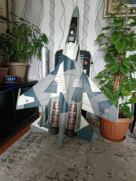 Р/У авиамодель самолета СУ-35