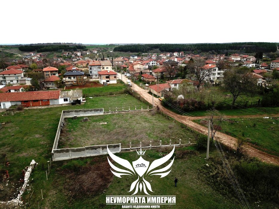 Продавам парцел 1000кв.м. в с.Мулдава, общ.Асеновград статут УПИ