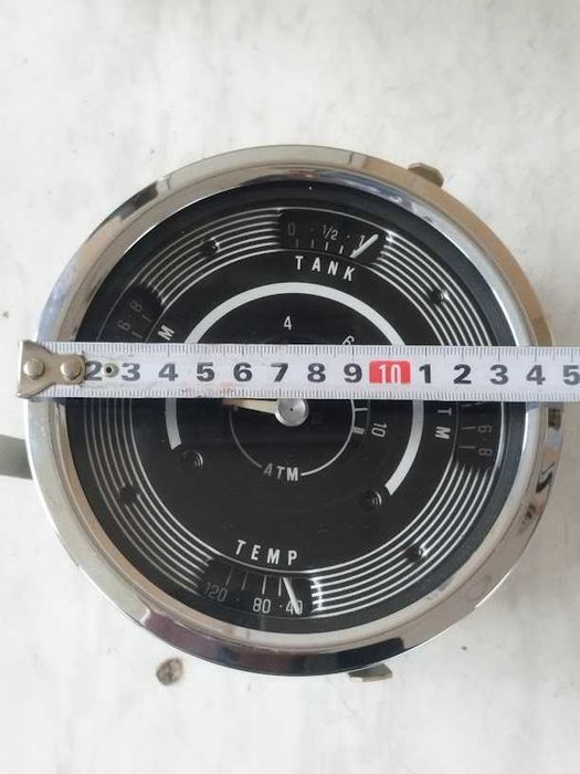 Ретро авто  комбиниран уред