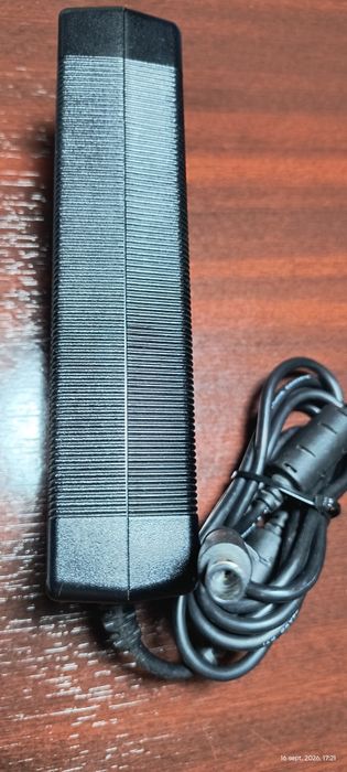 Alimentator HP 18.5v 120w mufă 7.4mm cu pin central