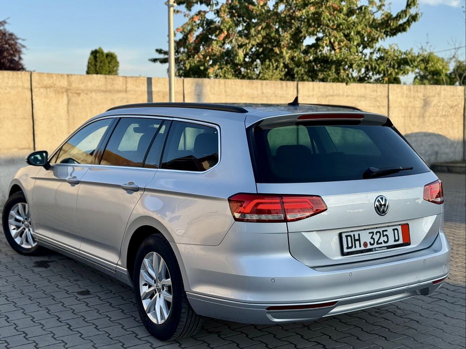 Vw Passat 2.0 150 Cp DSG•Faruri Metrix•Navi•Acc