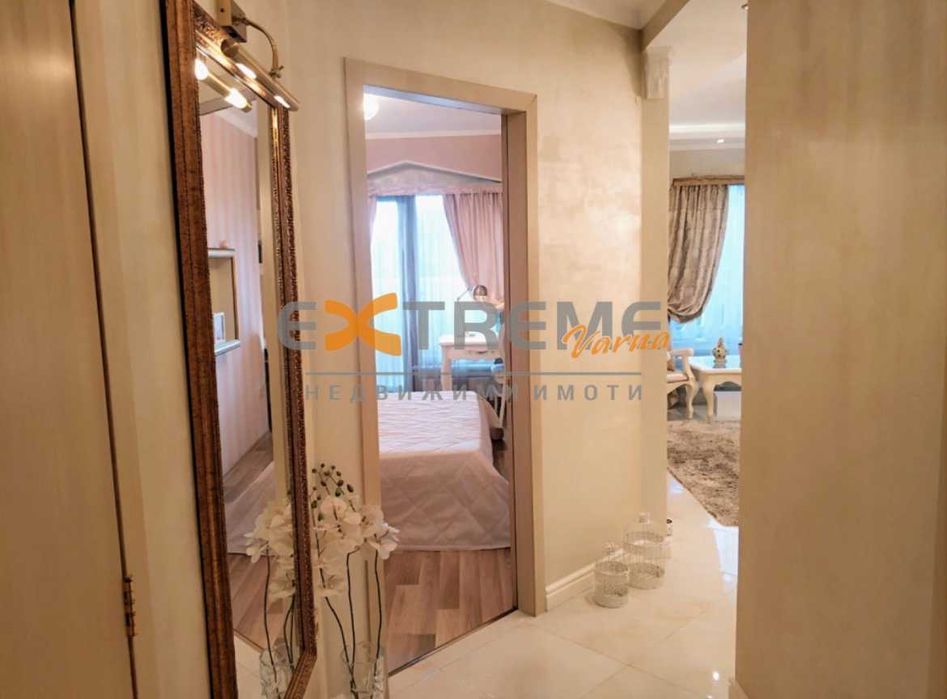 Дава се под наем Двустаен апартамент в Варна, Гръцка махала - 62 кв.м за 1200 € - Снимка #3