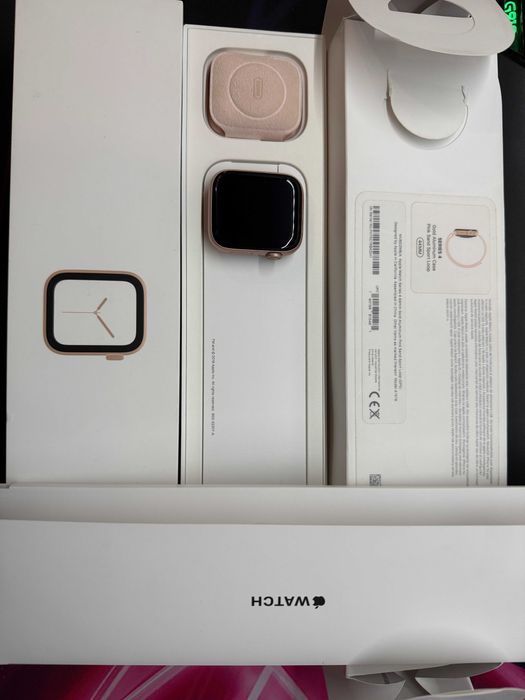 Apple Watch Seria4 44mm GPS Gold Aluminum Case