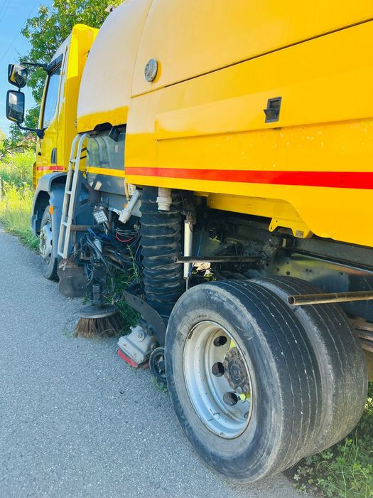 Schmidt swingo 200+ DAF LF 55 basculabil deszăpezire maturatoare