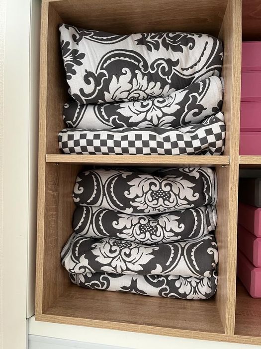 Продам инвентарь для йоги и фитнеса