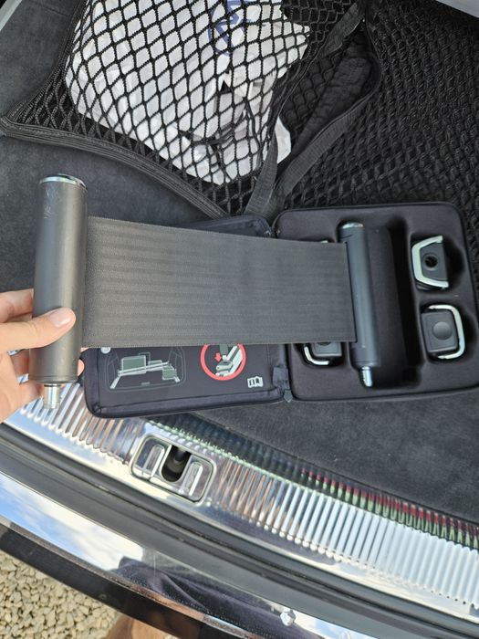 Despărțitor portbagaj Audi modelele mai noi.