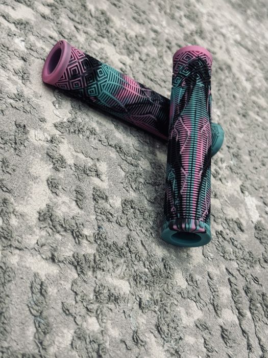 Грипсы для велосипеда