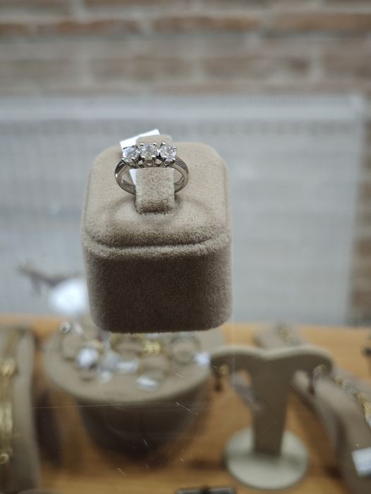 Inel aur alb 18k 3.13gr (r)