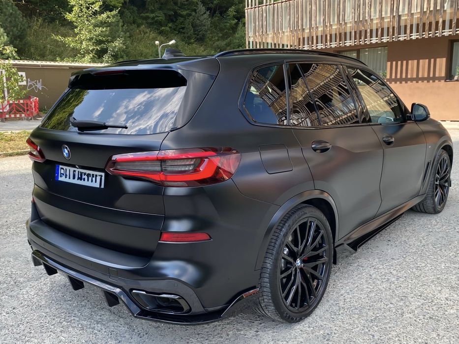 Vand sau predau leasing BMW X5 M50i Individual